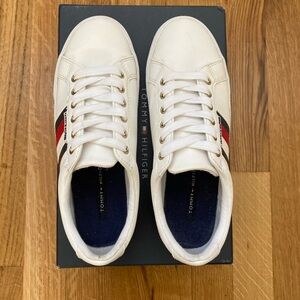 Tommy Hilfiger Women’s Girls’ White Sneakers Size 5